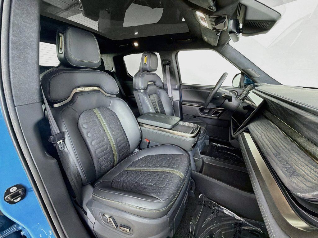 2022 Rivian R1T Launch Edition Willowbrook IL