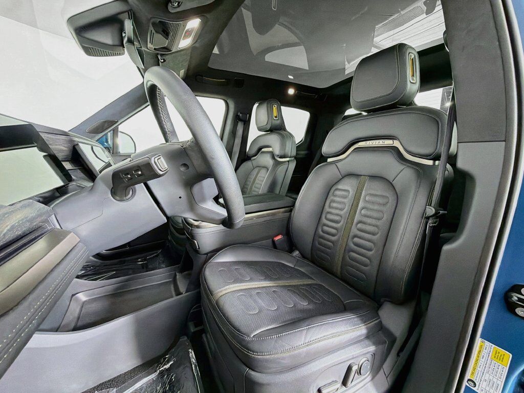 2022 Rivian R1T Launch Edition Willowbrook IL