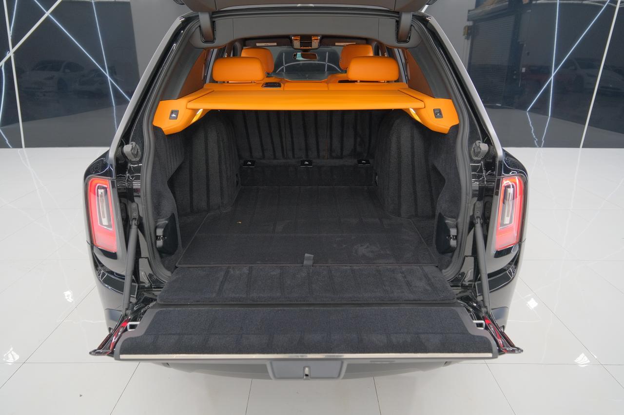 2022 Rolls-Royce Cullinan Base Miami FL