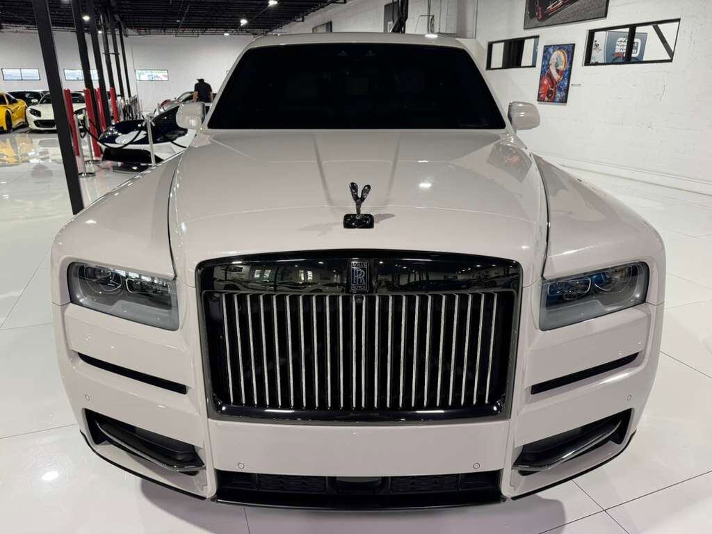 2022 Rolls-Royce Cullinan Black Badge
