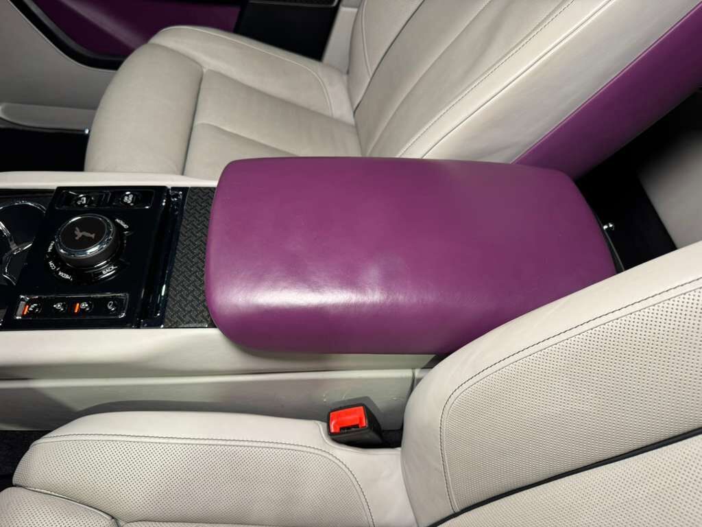 2022 Rolls-Royce Cullinan Black Badge Tempest Grey paint, bespoke interior, shooting star headliner AND MUCH MORE!! Fort Lauderdale FL