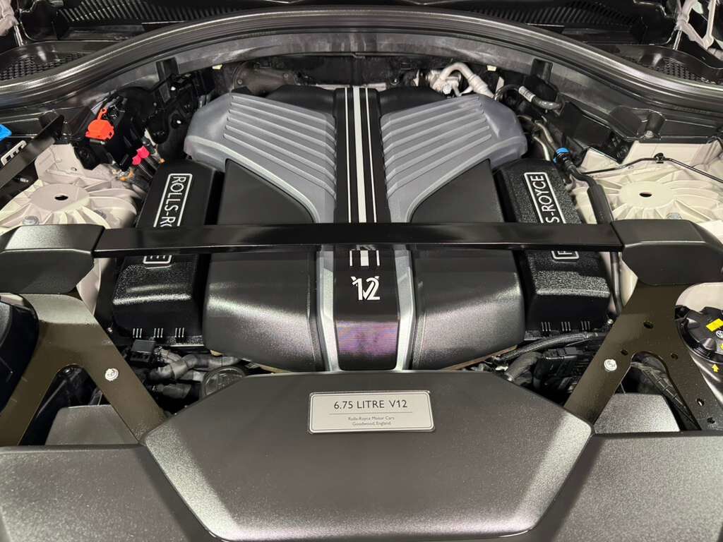 2022 Rolls-Royce Cullinan Black Badge Tempest Grey paint, bespoke interior, shooting star headliner AND MUCH MORE!! Fort Lauderdale FL