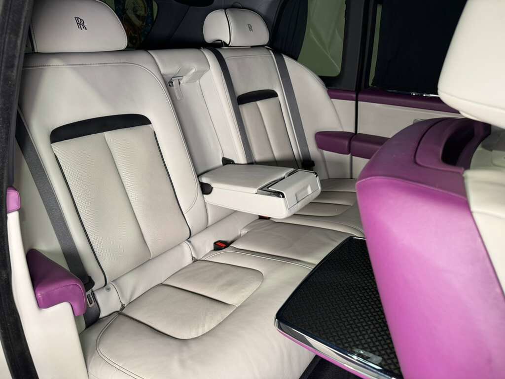 2022 Rolls-Royce Cullinan Black Badge Tempest Grey paint, bespoke interior, shooting star headliner AND MUCH MORE!! Fort Lauderdale FL