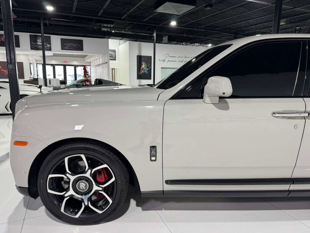 2022 Rolls-Royce Cullinan Black Badge Tempest Grey paint, bespoke interior, shooting star headliner AND MUCH MORE!! Fort Lauderdale FL