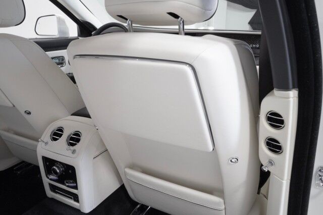 2022 Rolls-Royce Ghost ($412,550 MSRP!!) *IMMERSIVE SEATING* *REAR THEATRE* *SHOOTING S San Diego CA