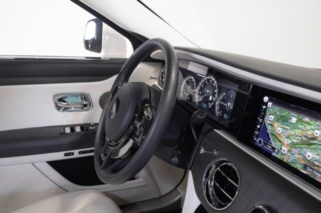 2022 Rolls-Royce Ghost ($412,550 MSRP!!) *IMMERSIVE SEATING* *REAR THEATRE* *SHOOTING S San Diego CA