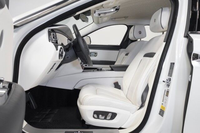 2022 Rolls-Royce Ghost ($412,550 MSRP!!) *IMMERSIVE SEATING* *REAR THEATRE* *SHOOTING S San Diego CA