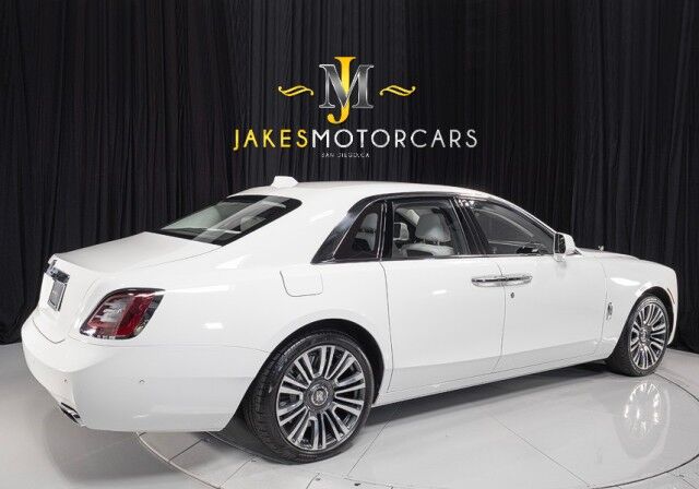 2022 Rolls-Royce Ghost ($412,550 MSRP!!) *IMMERSIVE SEATING* *REAR THEATRE* *SHOOTING S San Diego CA