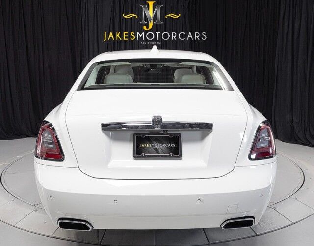 2022 Rolls-Royce Ghost ($412,550 MSRP!!) *IMMERSIVE SEATING* *REAR THEATRE* *SHOOTING S San Diego CA