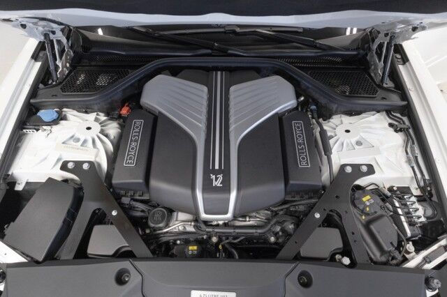 2022 Rolls-Royce Ghost ($412,550 MSRP!!) *IMMERSIVE SEATING* *REAR THEATRE* *SHOOTING S San Diego CA