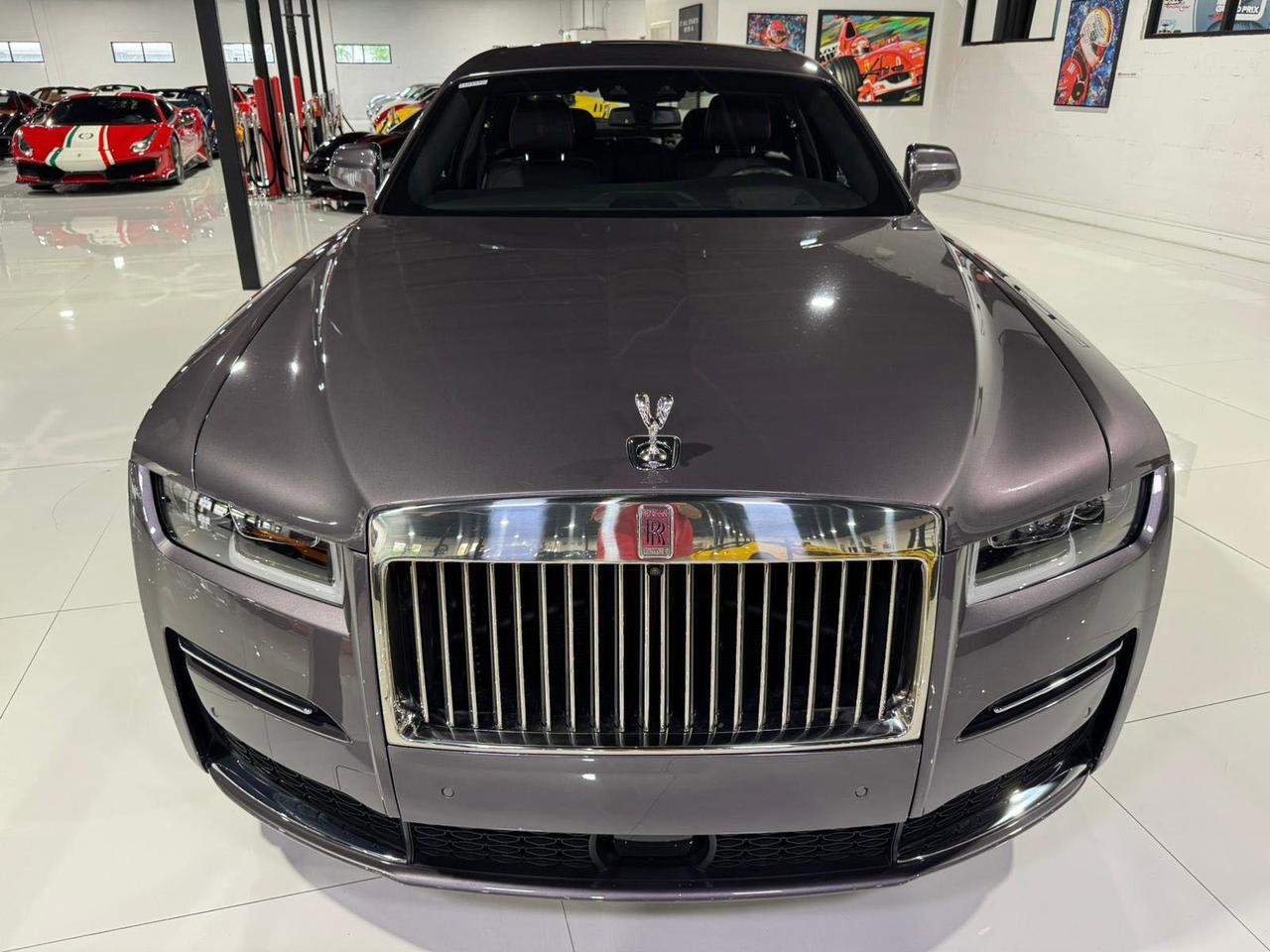 2022 Rolls-Royce Ghost Anthracite II paint, starlight headliner, Bespoke Audio system AND MUCH MORE!! Fort Lauderdale FL