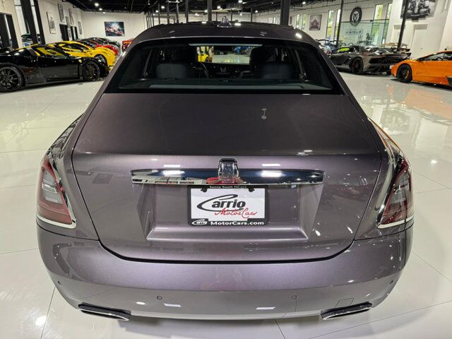 2022 Rolls-Royce Ghost Anthracite II paint, starlight headliner, Bespoke Audio system AND MUCH MORE!! Fort Lauderdale FL