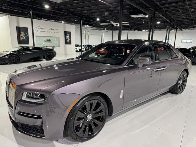 2022 Rolls-Royce Ghost Anthracite II paint, starlight headliner, Bespoke Audio system AND MUCH MORE!! Fort Lauderdale FL
