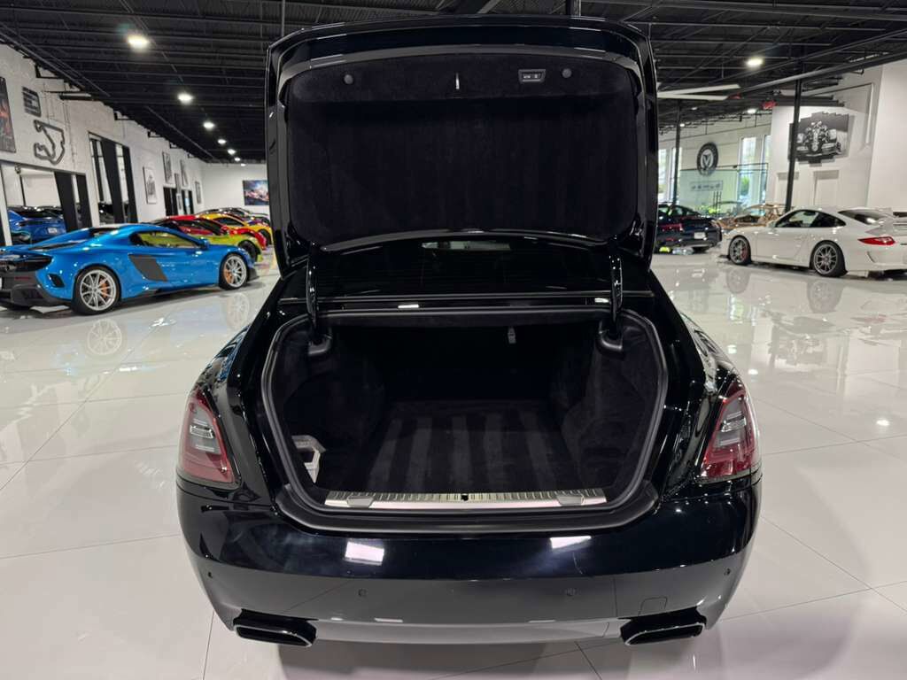 2022 Rolls-Royce Ghost BLACK BADGE!! Mandarin interior/coachline, Bespoke Audio, rear infotainment system AND MUCH MORE!! Fort Lauderdale FL