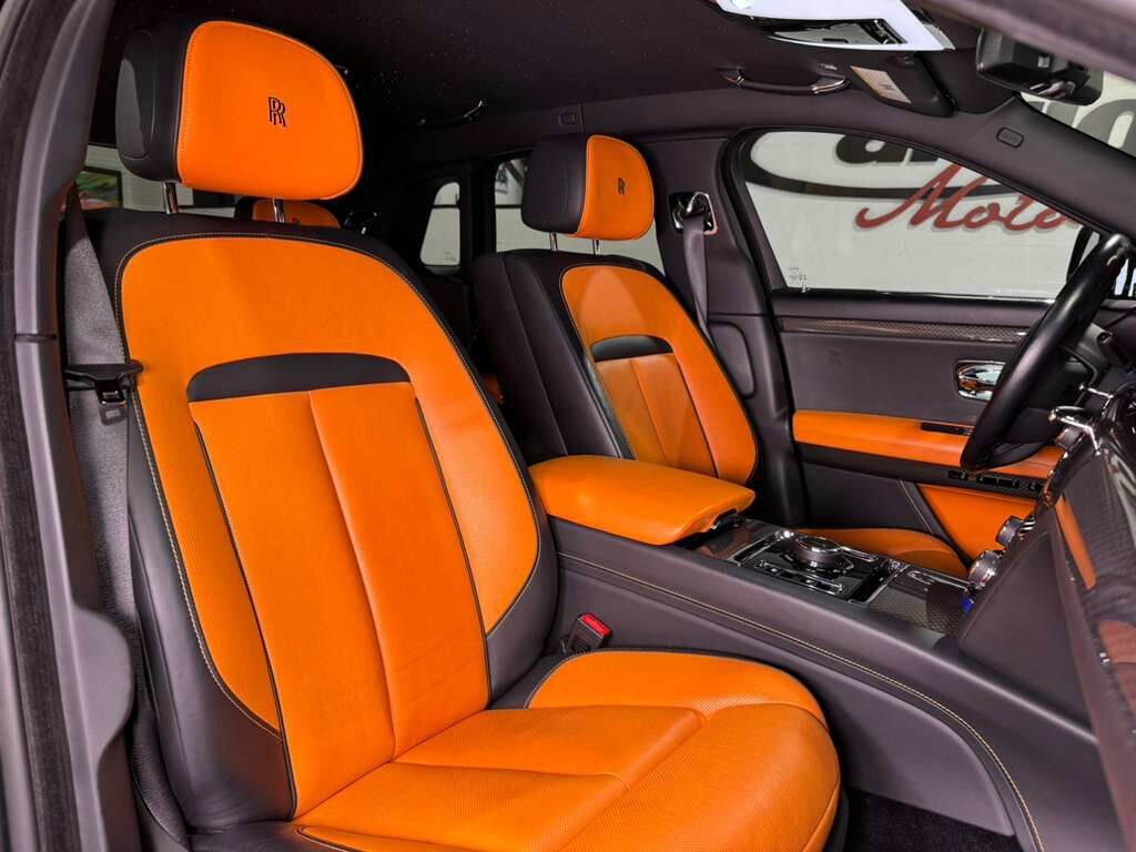 2022 Rolls-Royce Ghost BLACK BADGE!! Mandarin interior/coachline, Bespoke Audio, rear infotainment system AND MUCH MORE!! Fort Lauderdale FL