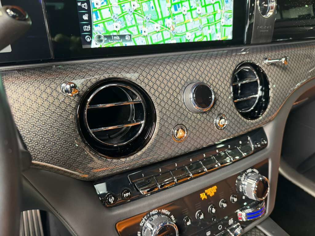 2022 Rolls-Royce Ghost BLACK BADGE!! Mandarin interior/coachline, Bespoke Audio, rear infotainment system AND MUCH MORE!! Fort Lauderdale FL