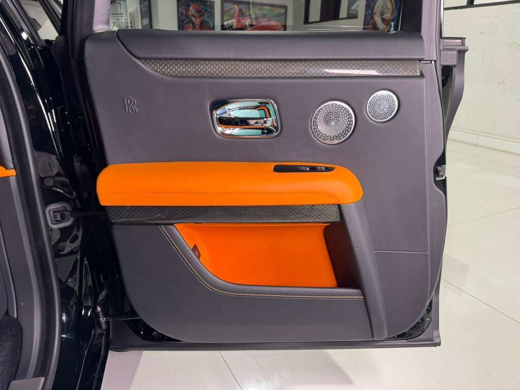 2022 Rolls-Royce Ghost BLACK BADGE!! Mandarin interior/coachline, Bespoke Audio, rear infotainment system AND MUCH MORE!! Fort Lauderdale FL