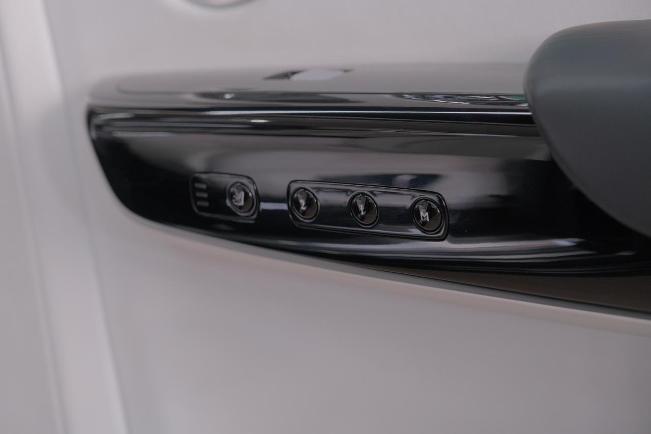 2022 Rolls-Royce Phantom Base Miami FL