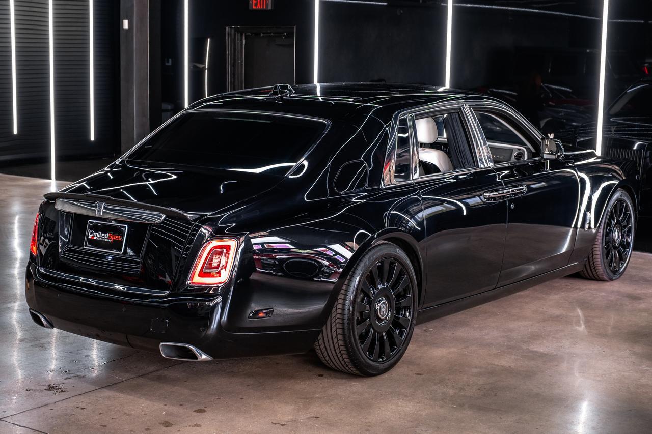 2022 Rolls-Royce Phantom Base Miami FL
