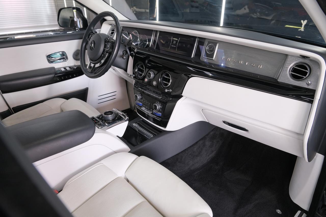2022 Rolls-Royce Phantom Base Miami FL