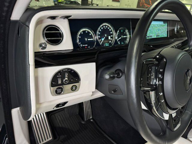 2022 Rolls-Royce Phantom Novitec SPOFEC body kit/wheels!! Dark Emerald paint, shooting star headliner AND MUCH MORE!! Fort Lauderdale FL