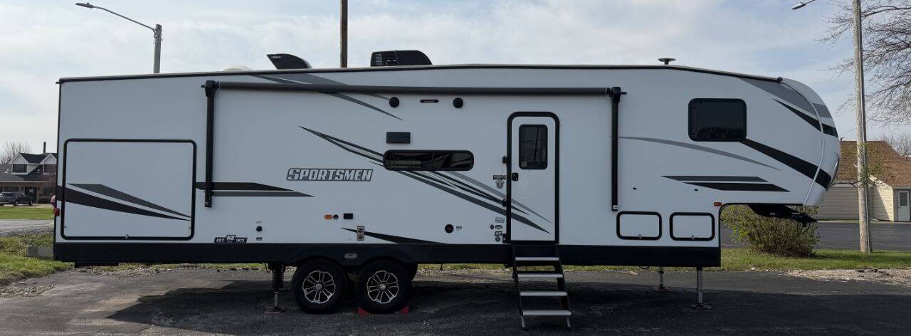 2022 Sportsman 302BHK Eldridge IA