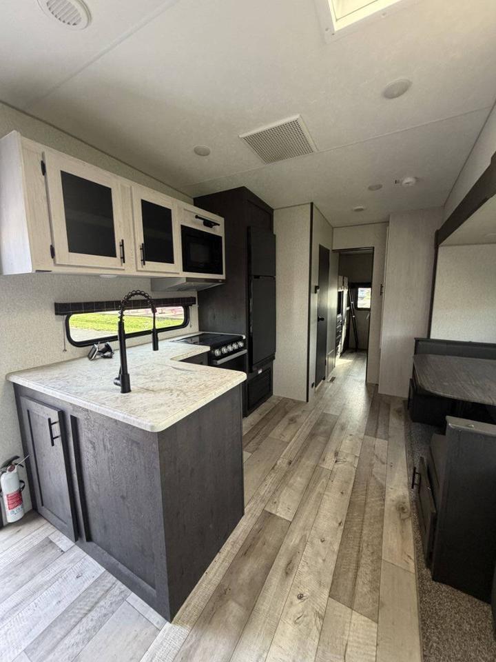 2022 Sportsman 302BHK Eldridge IA