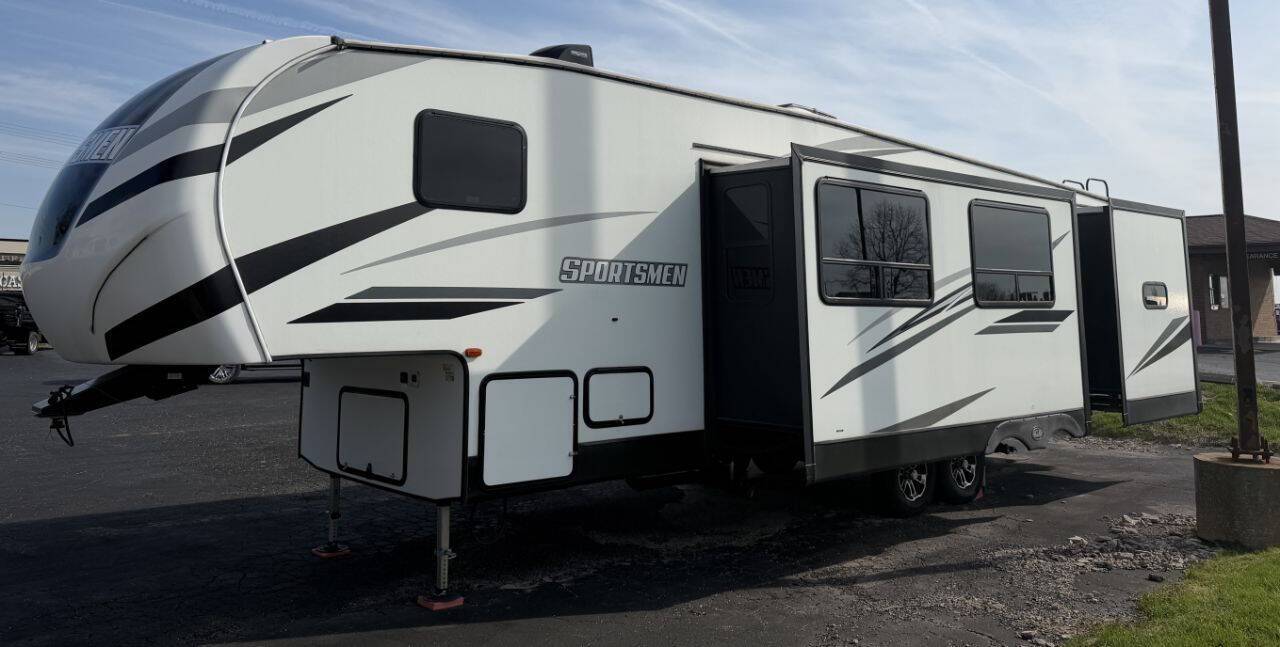 2022 Sportsman 302BHK Eldridge IA