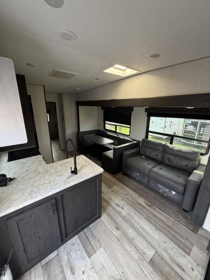 2022 Sportsman 302BHK Eldridge IA