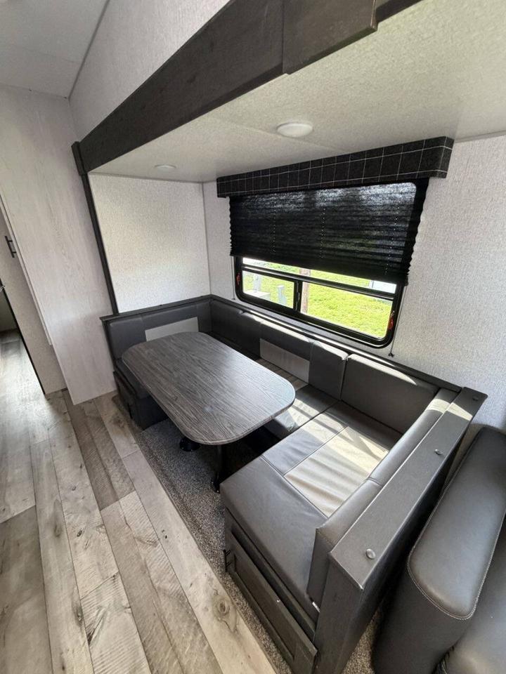 2022 Sportsman 302BHK Eldridge IA