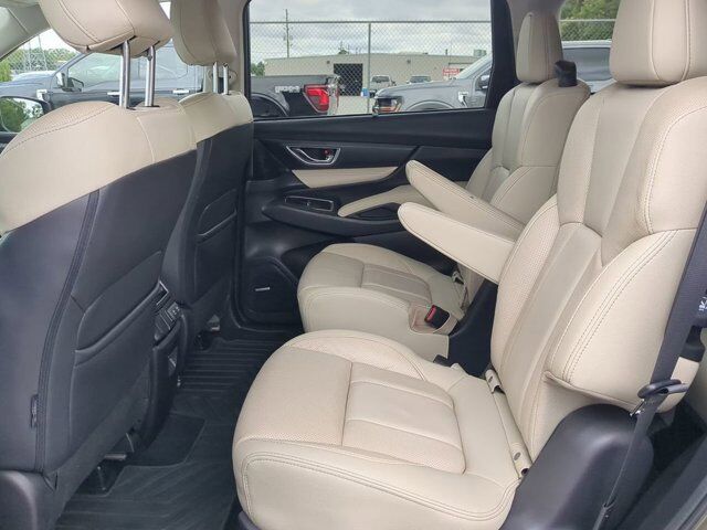 2022 Subaru Ascent Limited Appleton WI