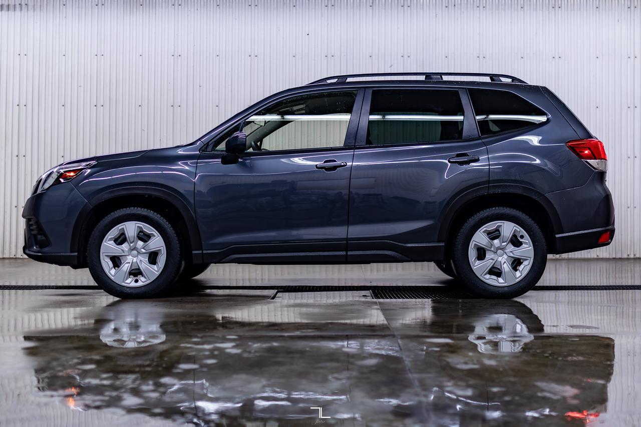 2022 Subaru Forester AWD CVT BCam Red Deer AB