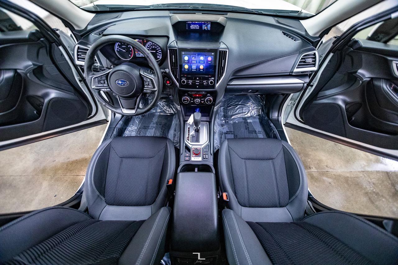 2022 Subaru Forester AWD Touring Roof BCam Red Deer AB