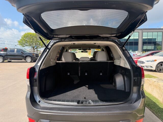2022 Subaru Forester BASE Kyle TX
