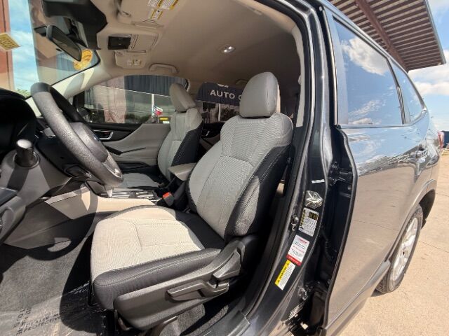 2022 Subaru Forester BASE Kyle TX