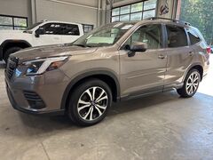 2022 Subaru Forester Limited AWD Fond du Lac WI