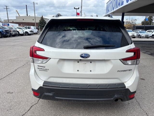 2022 Subaru Forester Premium Cleveland OH