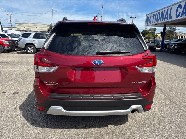 2022 Subaru Forester Premium Cleveland OH