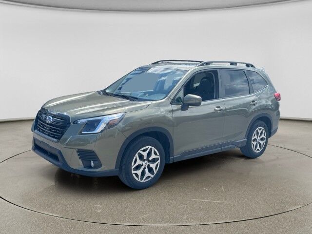 2022 Subaru Forester Premium
