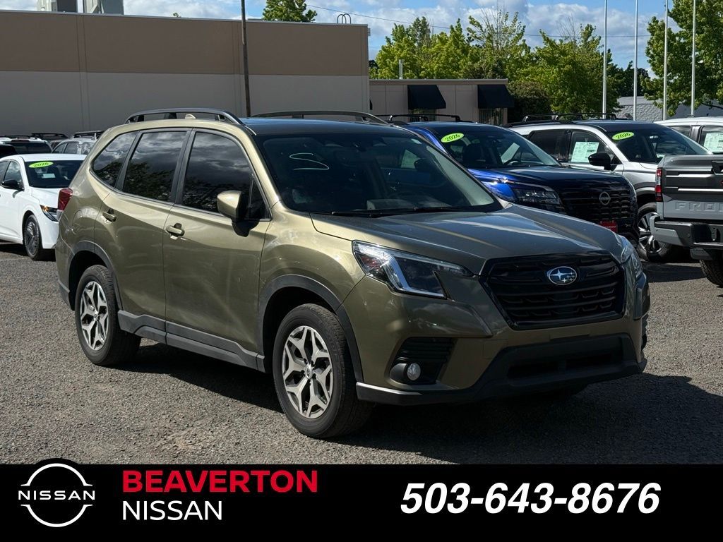2022 Subaru Forester Premium