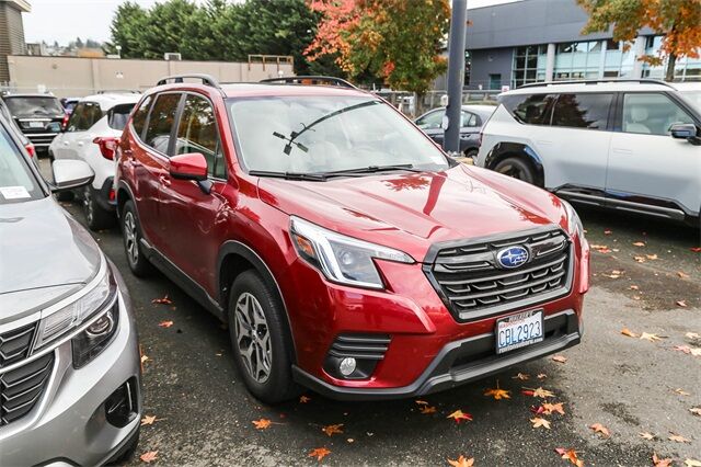 2022 Subaru Forester Premium