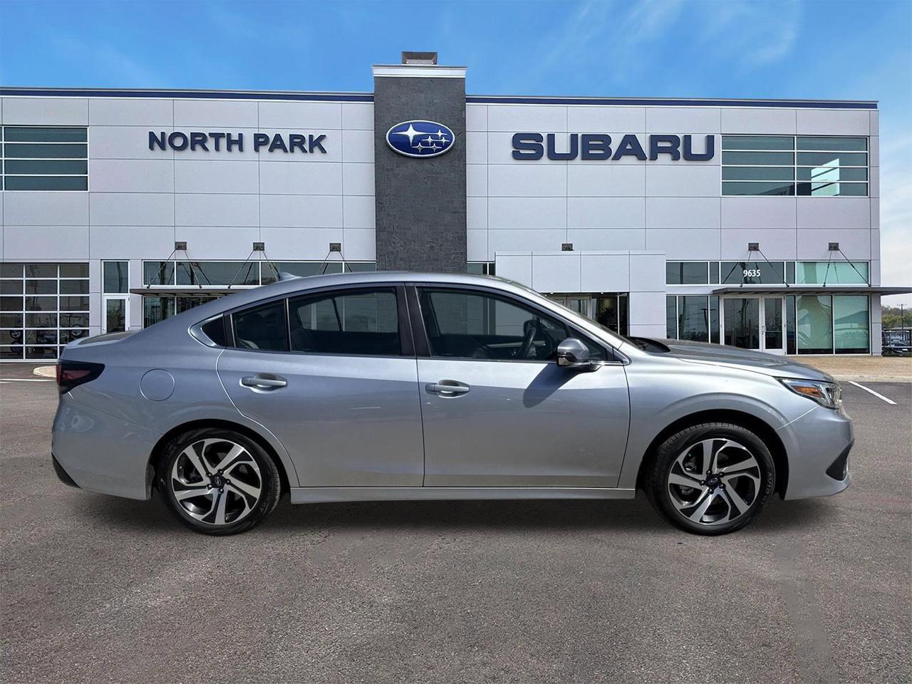 2022 Subaru Legacy Limited XT