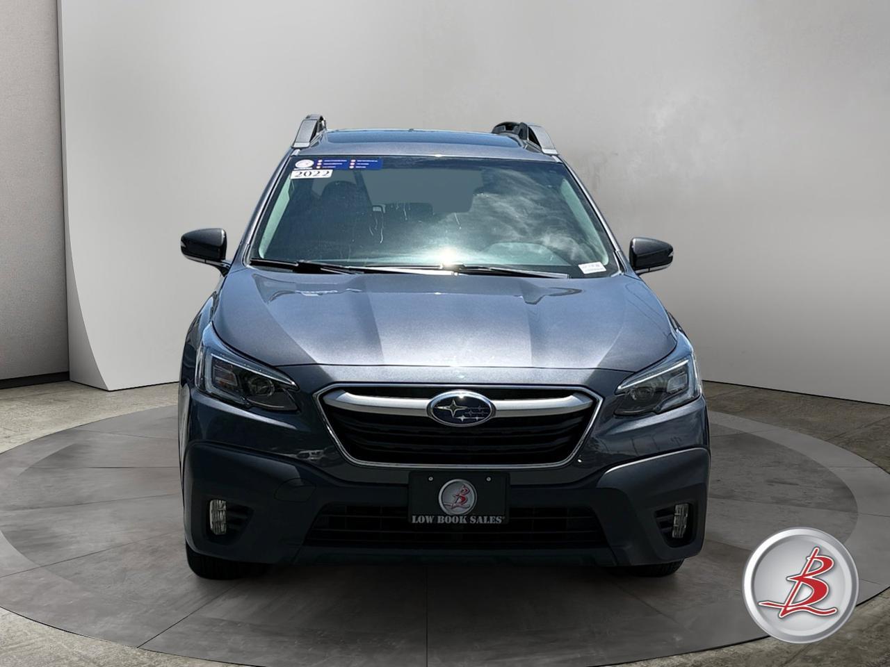2022 Subaru OUTBACK Premium