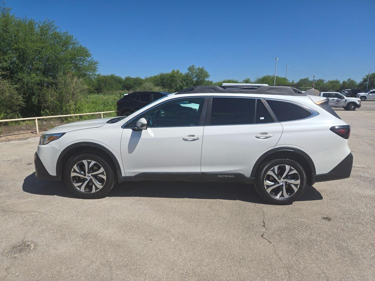 2022 Subaru Outback Limited Castroville TX