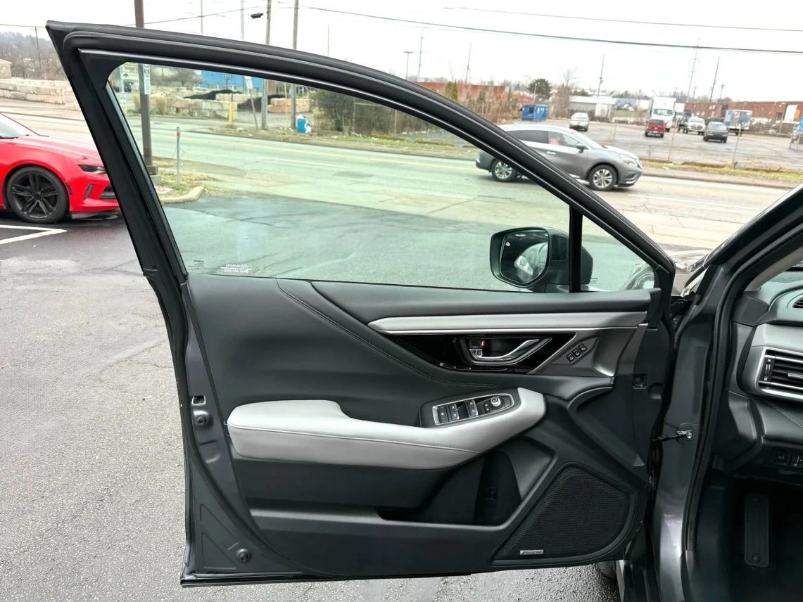 2022 Subaru Outback Limited Wagon 4D Cincinnati OH