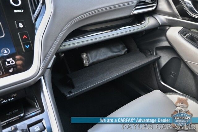 2022 Subaru Outback Onyx Edition XT / AWD / Power & Heated Leather Seats / Navigation / Sunroof / Adaptive Cruise Control / Lane Departure & Blind Spot Alert / Apple CarPlay & Android Auto / Back Up Camera / 1-Owner Anchorage AK