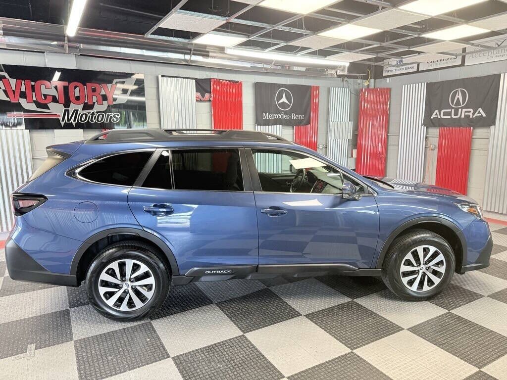 2022 Subaru Outback Premium Royal Oak MI