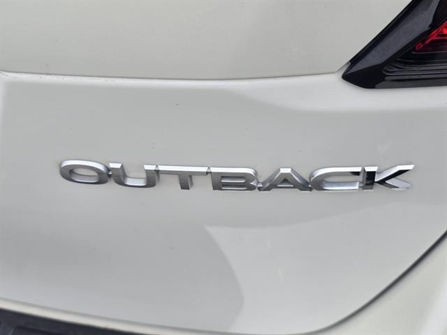 2022 Subaru Outback Premium Seaside CA