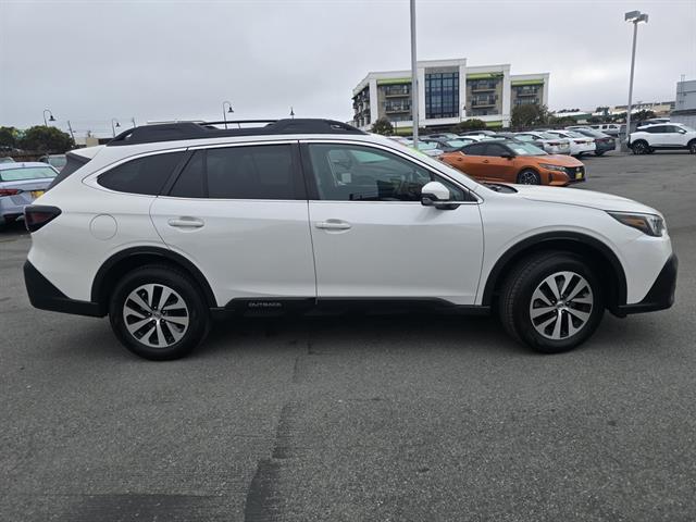 2022 Subaru Outback Premium Seaside CA