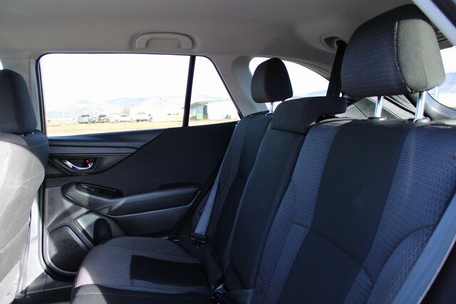 2022 Subaru Outback Premium Klamath Falls OR